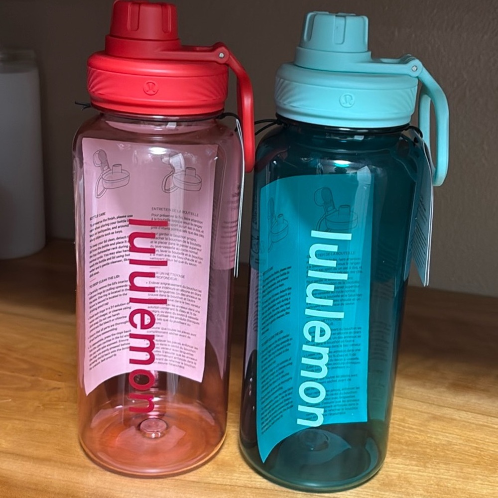Lululemon Water Bottles Set - Red and Blue